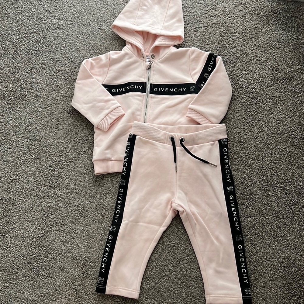 Givenchy Kids Pink Matching Set